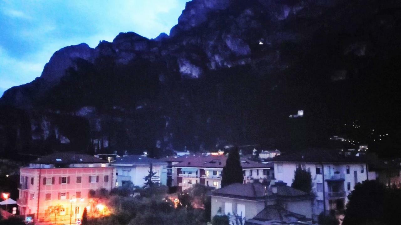 Boschetto Apartment Riva del Garda Luaran gambar